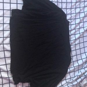 Black cropped shirt